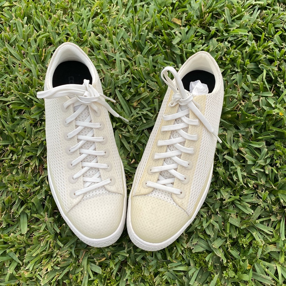 Converse Chuck Taylor Mesh Lows